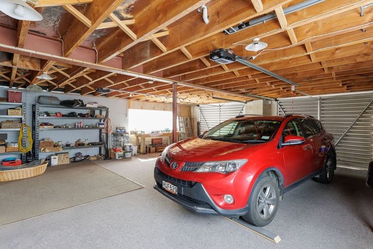 Photo of property in 11 Oxford Street, Waimate, 7924