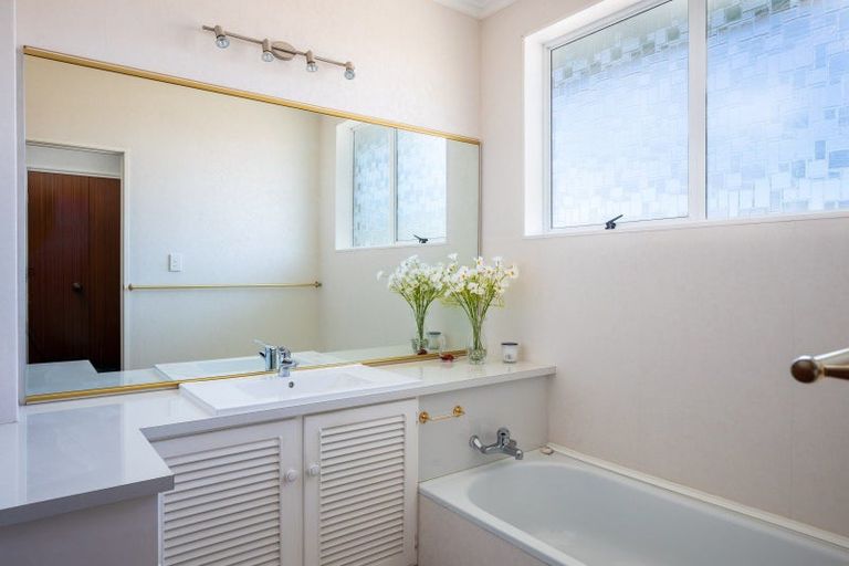 Photo of property in 3/9 Hine Street, New Plymouth, 4310