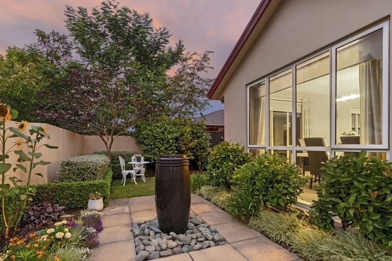 Photo of property in 1 Caleb Place, Northwood, Christchurch, 8051