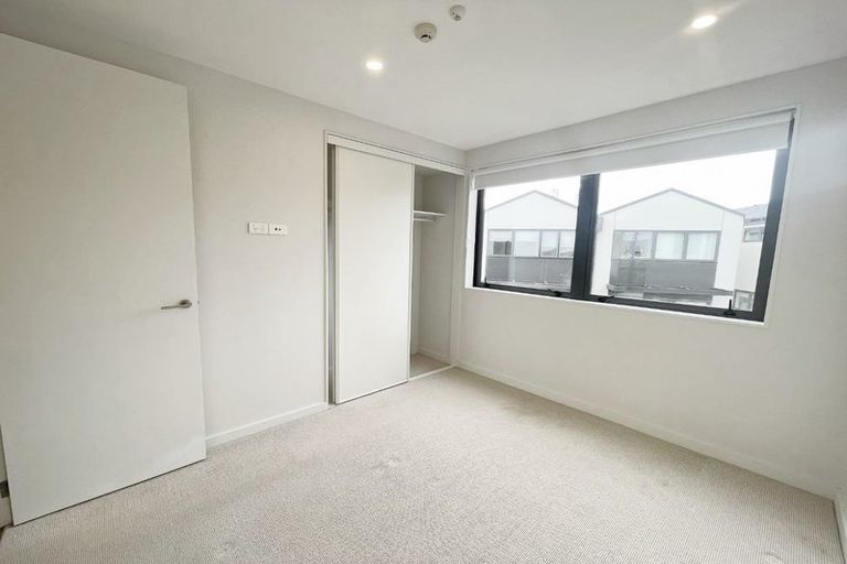 Photo of property in Verdant Lane, 34/269 Rosedale Road, Albany, Auckland, 0632
