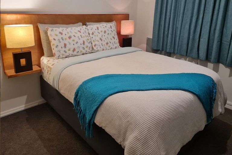 Photo of property in 60 Rangipoia Place, Turangi, 3334