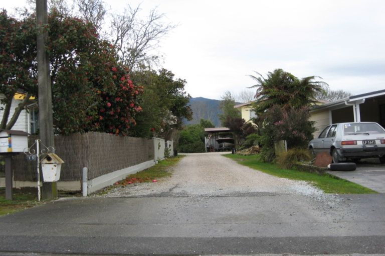 Photo of property in 15 Feary Crescent, Takaka, 7110