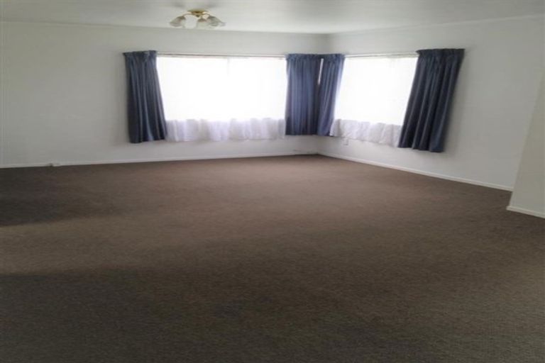 Photo of property in 10 Flamingo Court, Goodwood Heights, Auckland, 2105
