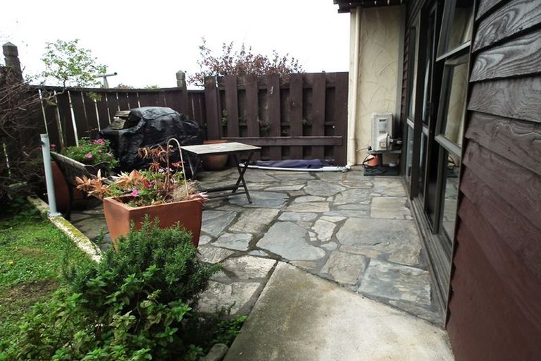 Photo of property in 3/30 Hull Street, South Hill, Oamaru, 9400