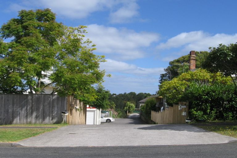 Photo of property in 17d Balmain Road, Birkenhead, Auckland, 0626