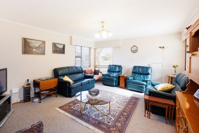 Photo of property in 1 Jenks Street, Foxton, 4814