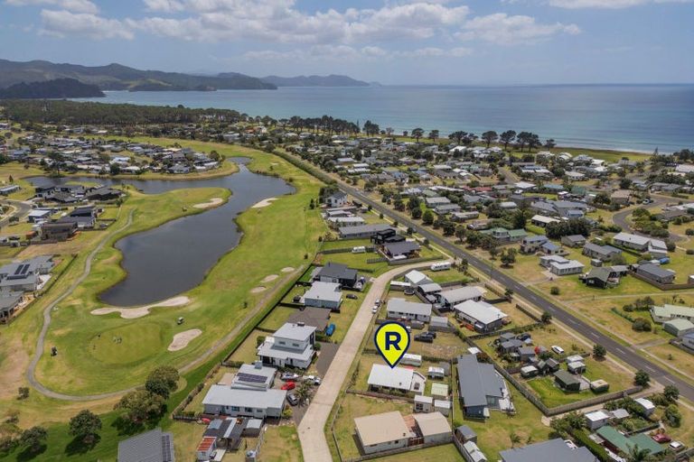 Photo of property in 107 Taupata Way, Matarangi, Whitianga, 3592