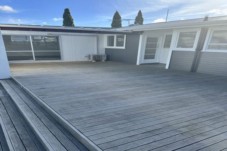 Photo of property in 11 Henry Street, Ebdentown, Upper Hutt, 5018