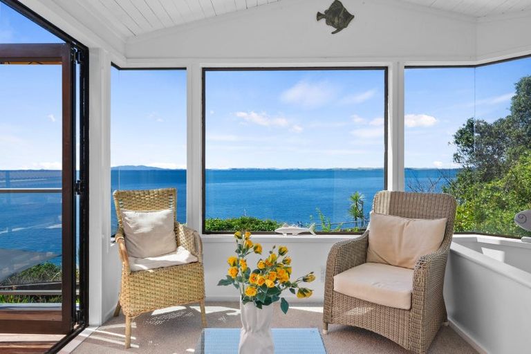 Photo of property in 1/127 Churchill Road, Rothesay Bay, Auckland, 0630