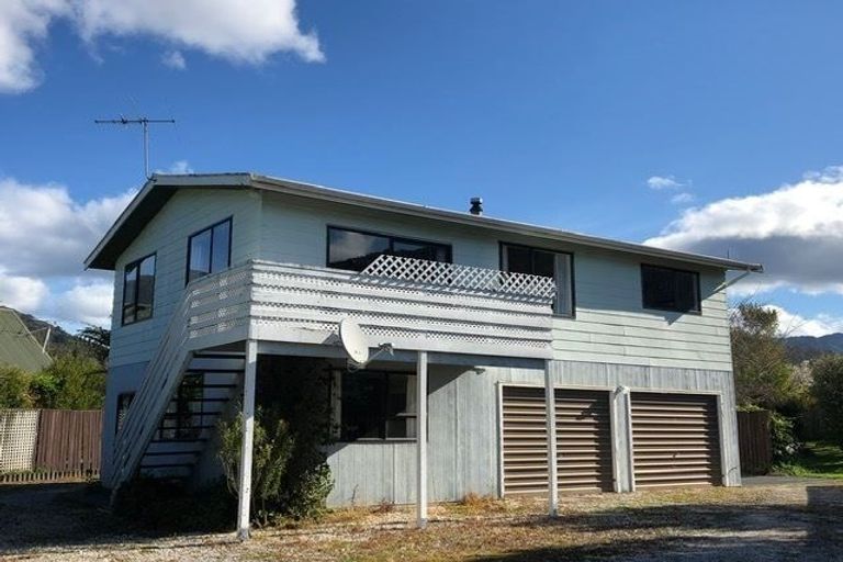 Photo of property in 10 Huia Street, Waikawa, Picton, 7220