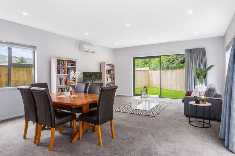 Photo of property in 3a Breakwater Way, Whitby, Porirua, 5024