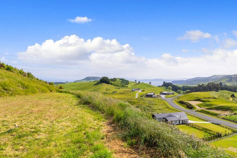 Photo of property in 44 King Road, Kinloch, Taupo, 3385