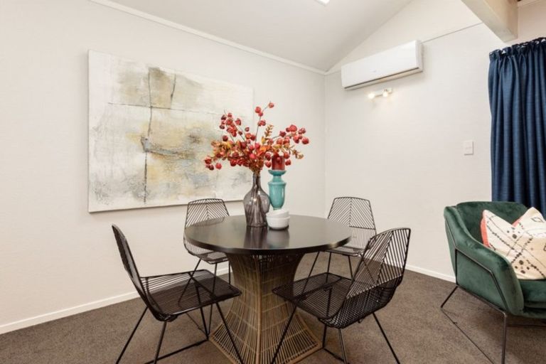 Photo of property in 4/190 Devonport Road, Tauranga, 3110