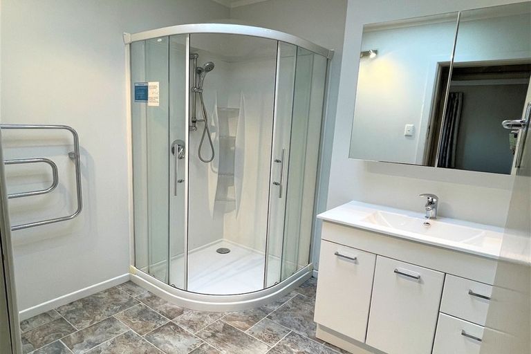 Photo of property in 261 Clyde Street, Balclutha, 9230