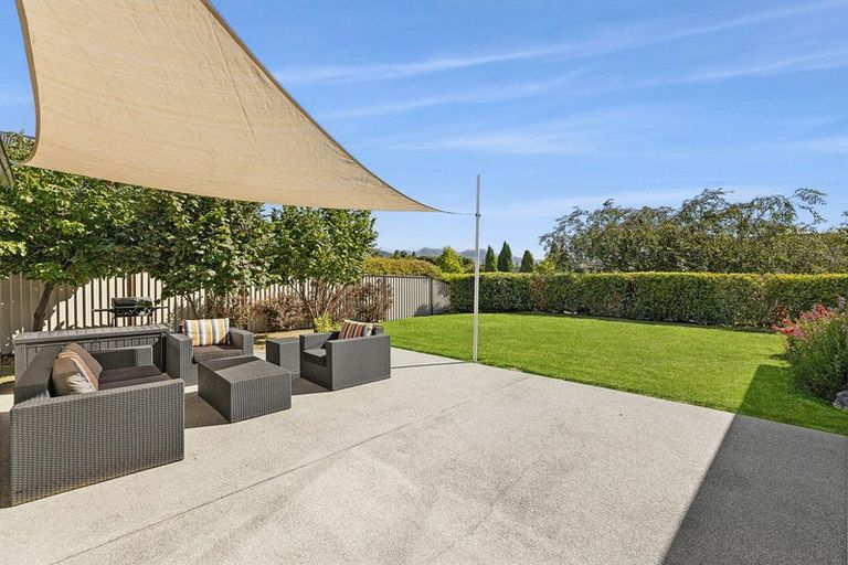 Photo of property in 24 Old Station Avenue, Wanaka, 9305