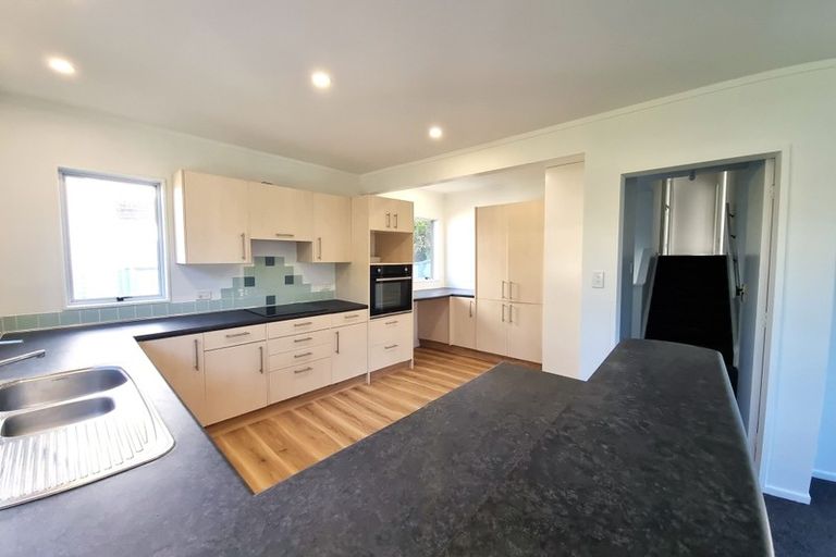 Photo of property in 8 Govind Grove, Ngaio, Wellington, 6035