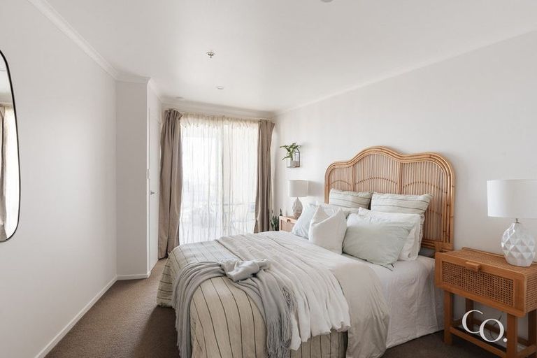Photo of property in Algarve Apartments, 315/332 Maunganui Road, Mount Maunganui, 3116