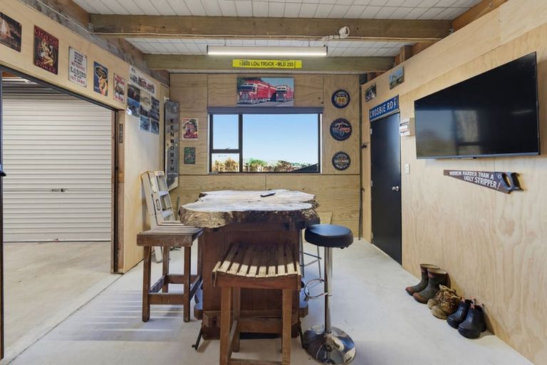 Photo of property in 76 Wentworth Street, East Gore, Gore, 9710