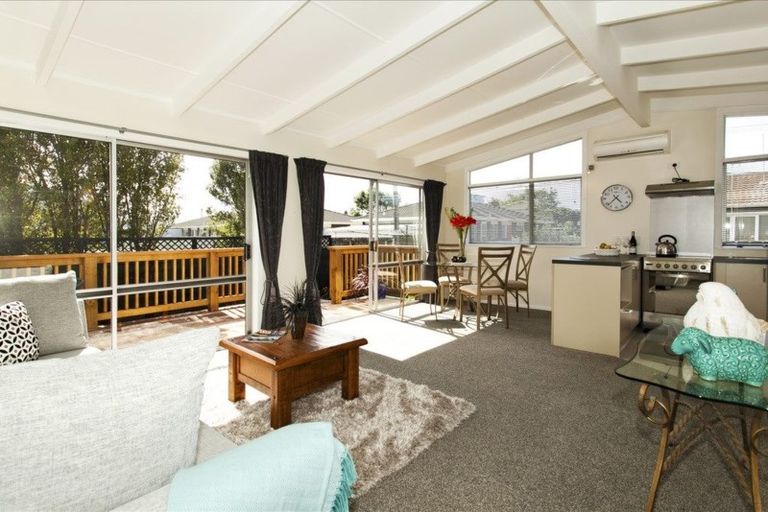 Photo of property in 47a Riverside Road, Orewa, 0931