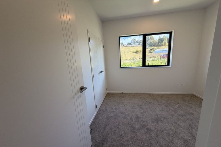 Photo of property in 4 Kopu Road, Orewa, 0931