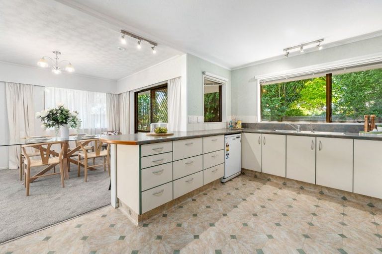 Photo of property in 56 Buick Crescent, Awapuni, Palmerston North, 4412