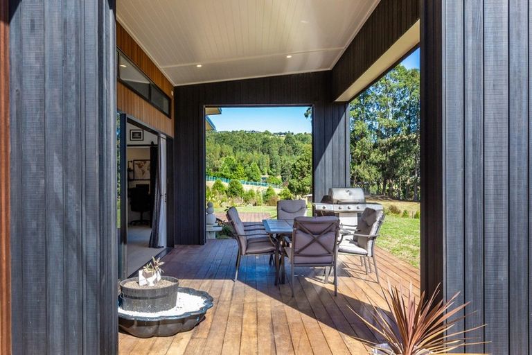 Photo of property in 21 Ramsay Drive, Acacia Bay, Taupo, 3385