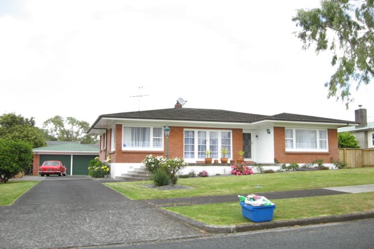 Photo of property in 6 Phillip Street, Pukekohe, 2120