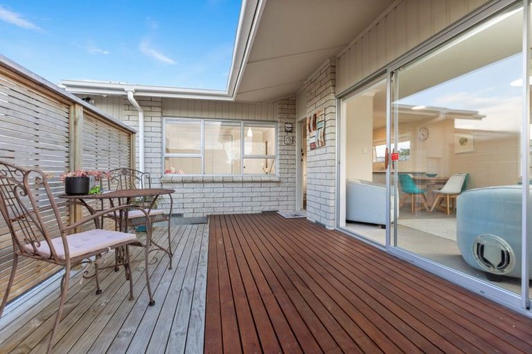 Photo of property in 104 Ridge Street, Otumoetai, Tauranga, 3110