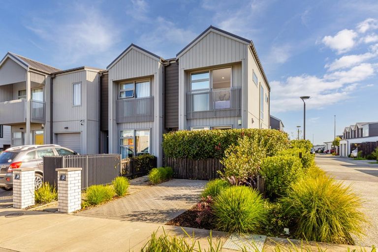 Photo of property in 32 Kauri Amber Road, Westgate, Auckland, 0614