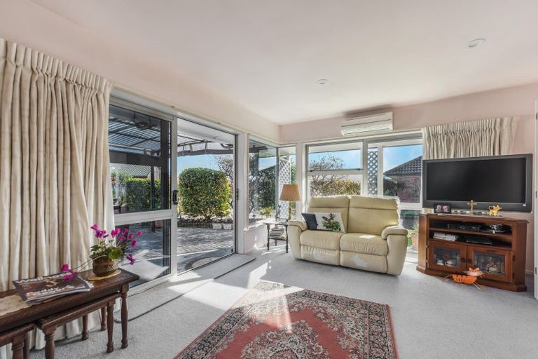 Photo of property in 19 Stead Crescent, Stoke, Nelson, 7011