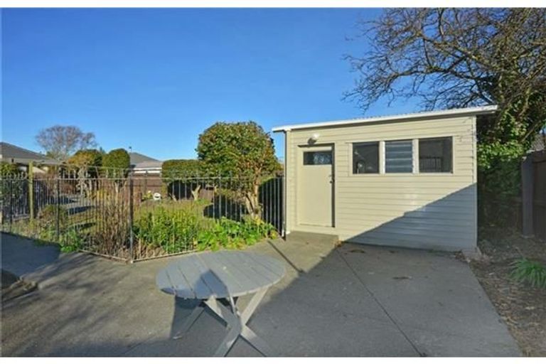 Photo of property in 73 Balrudry Street, Avonhead, Christchurch, 8042