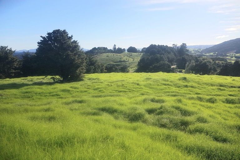 Photo of property in 725 Golden Stairs Road, Mareretu, Maungaturoto, 0589