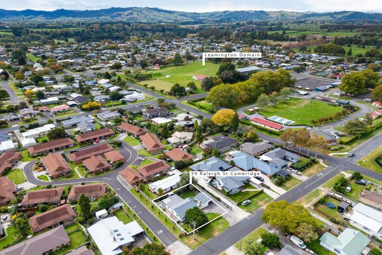 Photo of property in 39 Raleigh Street, Leamington, Cambridge, 3432