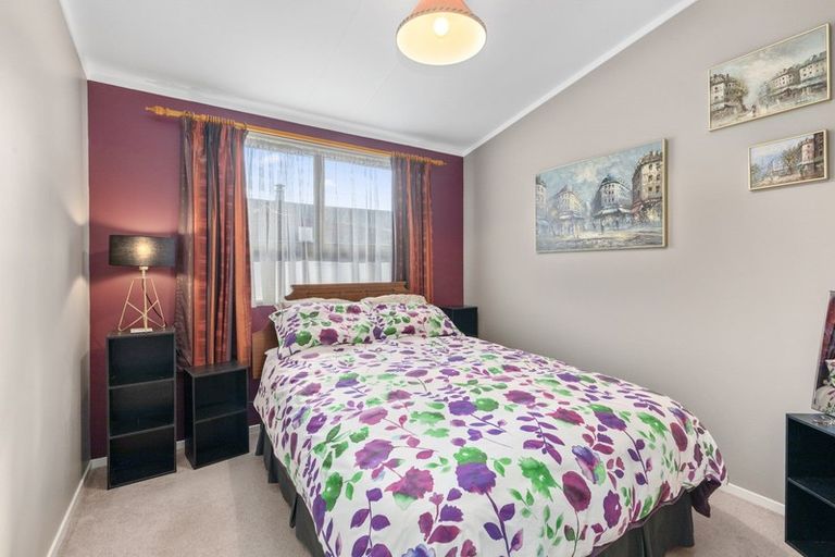 Photo of property in 93 Waiwhetu Road, Waterloo, Lower Hutt, 5011