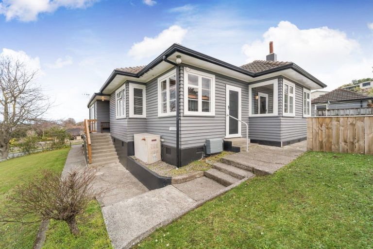 Photo of property in 100 West Street, Feilding, 4702