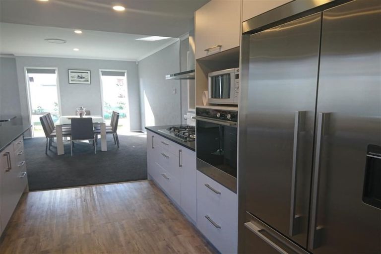 Photo of property in 71 Rata Street, Wanaka, 9305