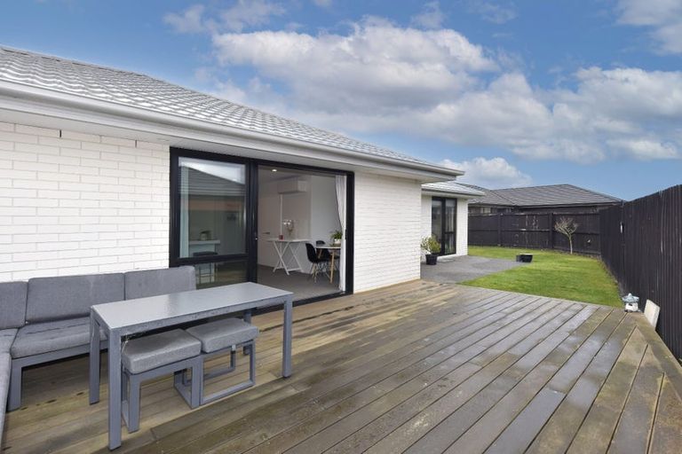 Photo of property in 6 Stud Road, Yaldhurst, Christchurch, 8042
