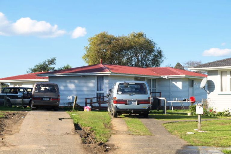 Photo of property in 9 Chadwick Crescent, Mangere East, Auckland, 2024