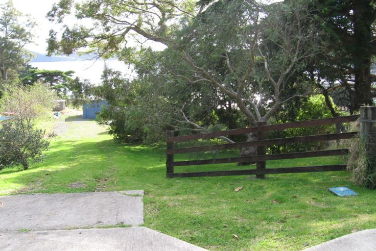 Photo of property in 10 Reotahi Road, Whangarei Heads, Whangarei, 0174