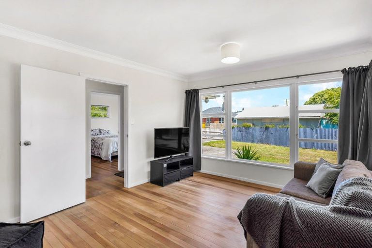 Photo of property in 28 Mahoe Street, Levin, 5510