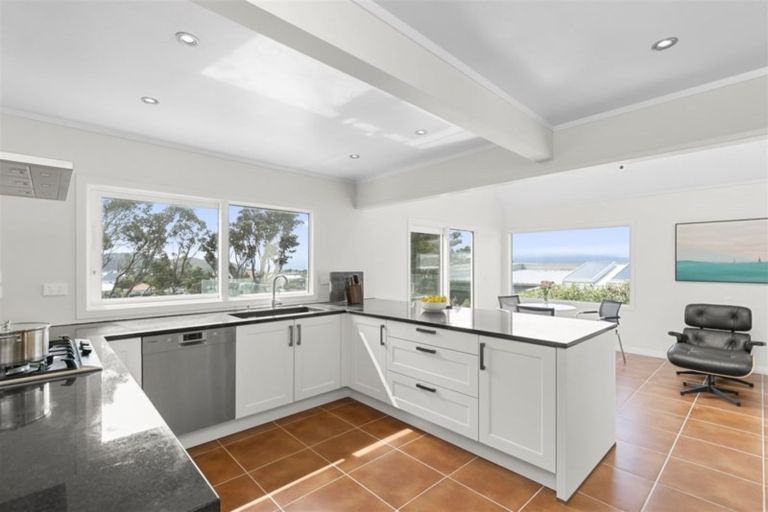 Photo of property in 19 Jubilee Road, Khandallah, Wellington, 6035