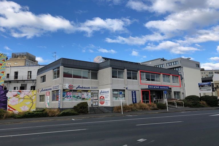 Photo of property in 8 Broadway Street, Martinborough, 5711