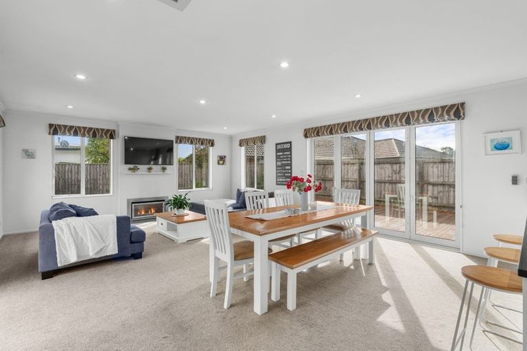 Photo of property in 65 Westpark Drive, Burnside, Christchurch, 8053