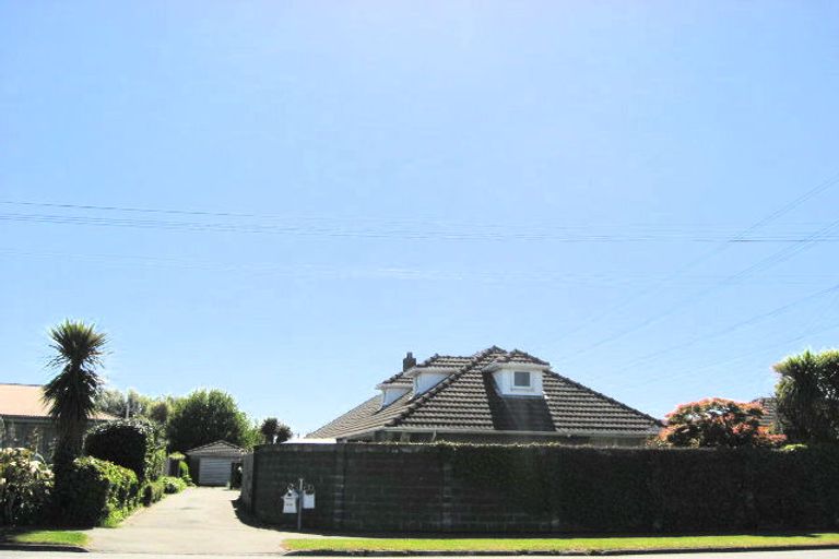 Photo of property in 1/366 Wairakei Road, Burnside, Christchurch, 8053