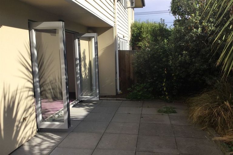 Photo of property in 506b Barbadoes Street, Edgeware, Christchurch, 8013