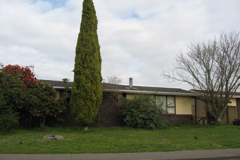 Photo of property in 21 Walton Way, Flaxmere, Hastings, 4120