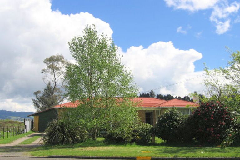 Photo of property in 212 Vaughan Road, Owhata, Rotorua, 3010
