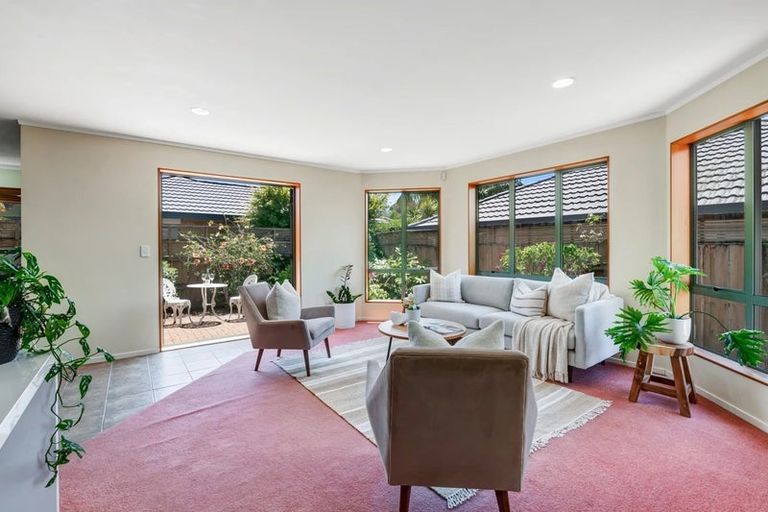 Photo of property in 20 Red Hibiscus Road, Stanmore Bay, Whangaparaoa, 0932