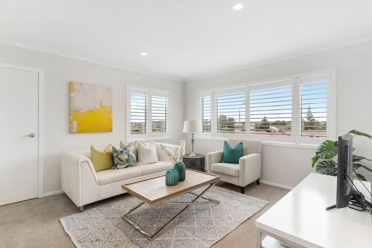 Photo of property in 2 Gibraltar Street, Howick, Auckland, 2014