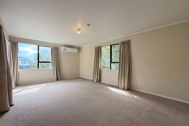 Photo of property in 18 Top Road, Dairy Flat, Albany, 0792